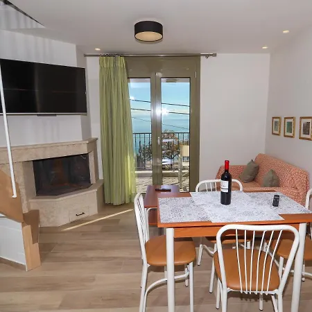 Tatil Evi East & West Seaside *